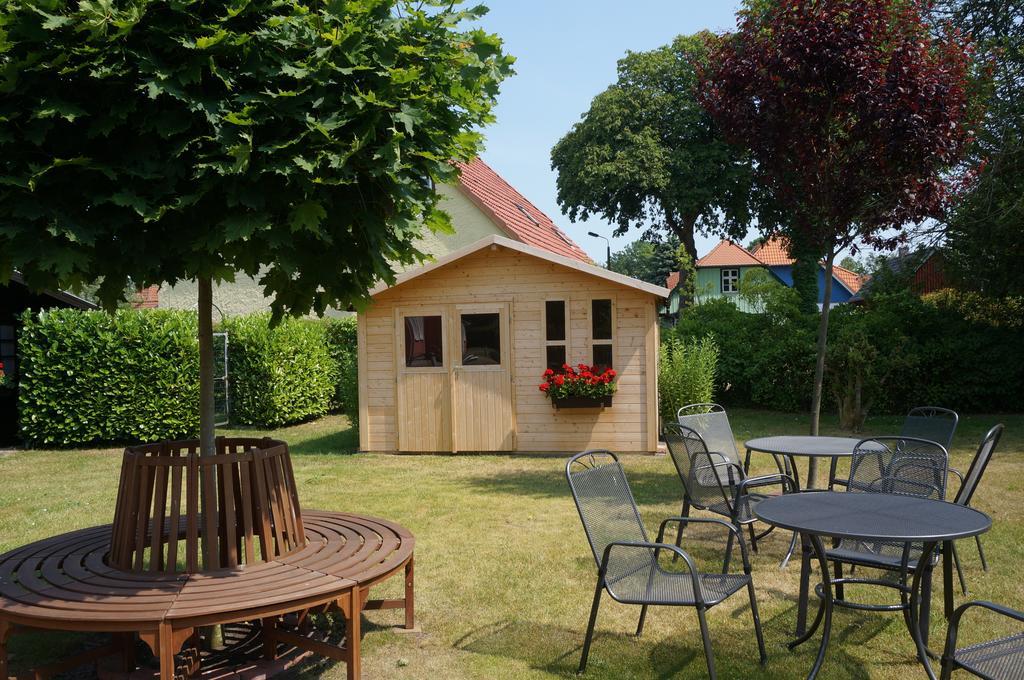 Deluxe Apartments Der "Alten Apotheke" Prerow Exterior foto