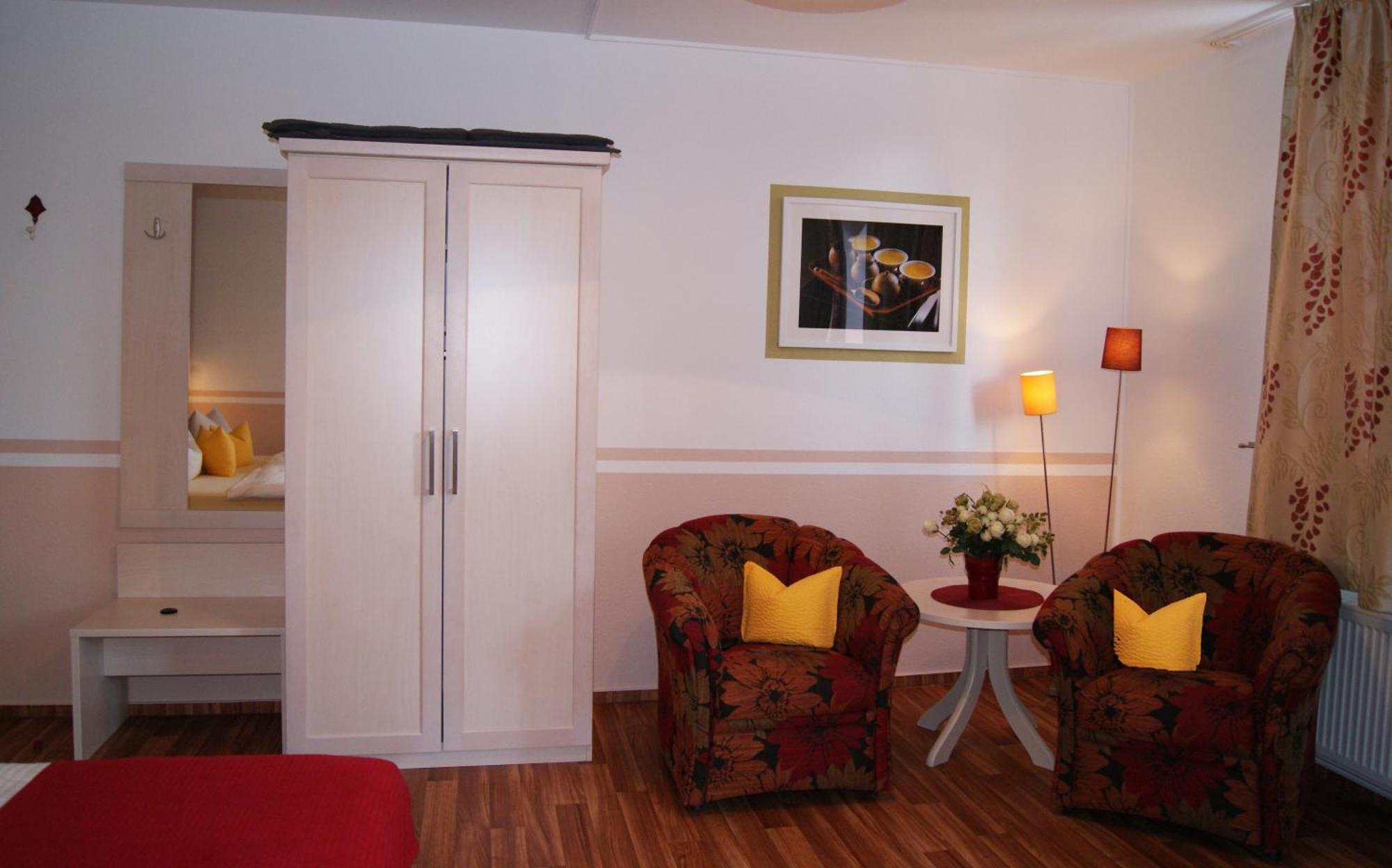 Deluxe Apartments Der "Alten Apotheke" Prerow Exterior foto